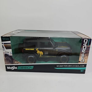 2021 Ford Bronco Badlands Dark Gray Maisto Design 1/24 Open Box